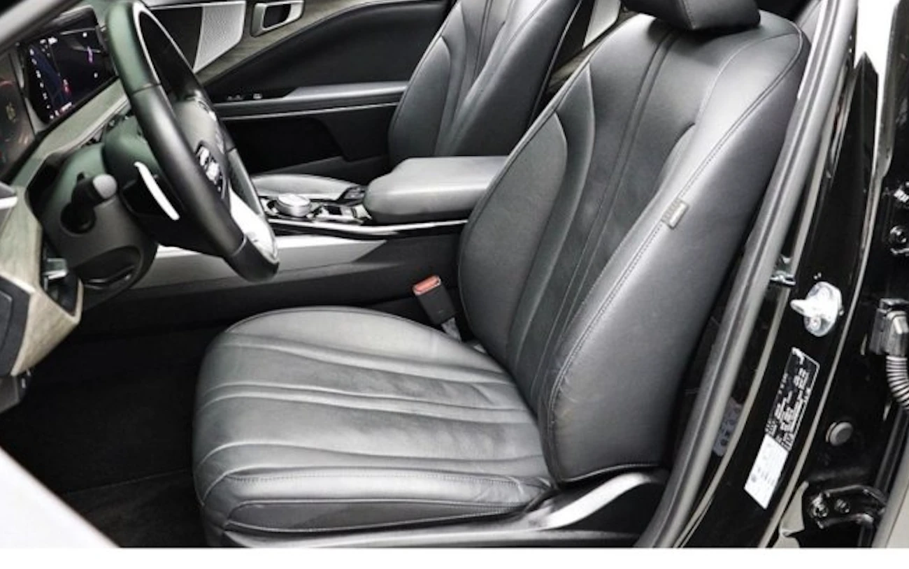 Kia K8 3.5 Очакван внос, снимка 14 - Автомобили и джипове - 56067842