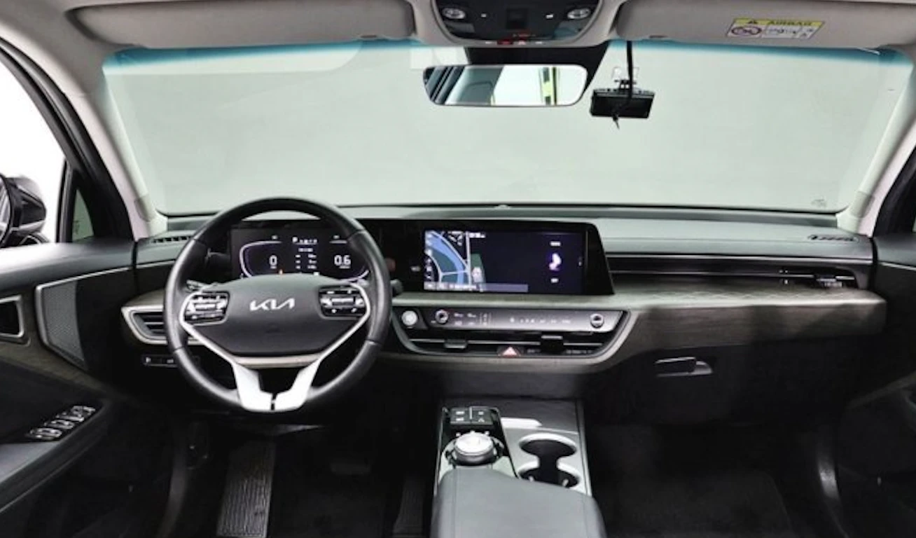 Kia K8 3.5 Очакван внос, снимка 10 - Автомобили и джипове - 56067842