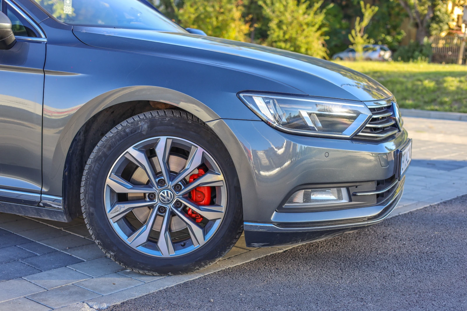 VW Passat, снимка 5 - Автомобили и джипове - 56366841