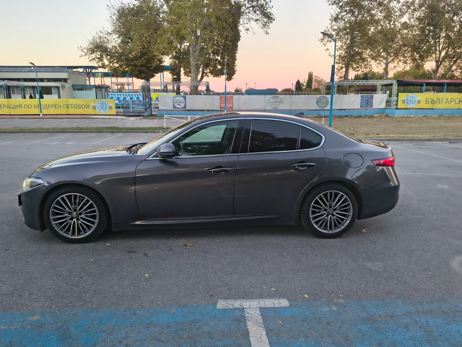 Alfa Romeo Giulia, снимка 5 - Автомобили и джипове - 56613415