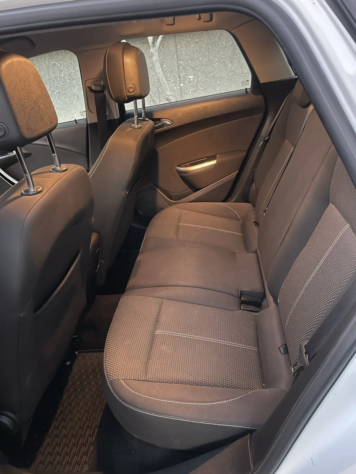 Opel Astra, снимка 9 - Автомобили и джипове - 56685321