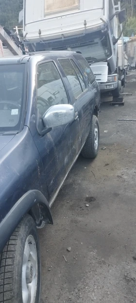 Nissan Pathfinder 3.3, снимка 4