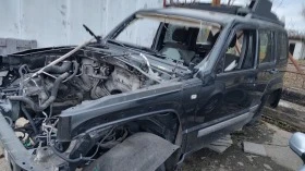 Jeep Cherokee Jeep Cherokee 2, 8 crdi, на части, снимка 1