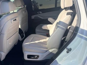 BMW X7 * xDrive40i * CARFAX *    | Mobile.bg    11