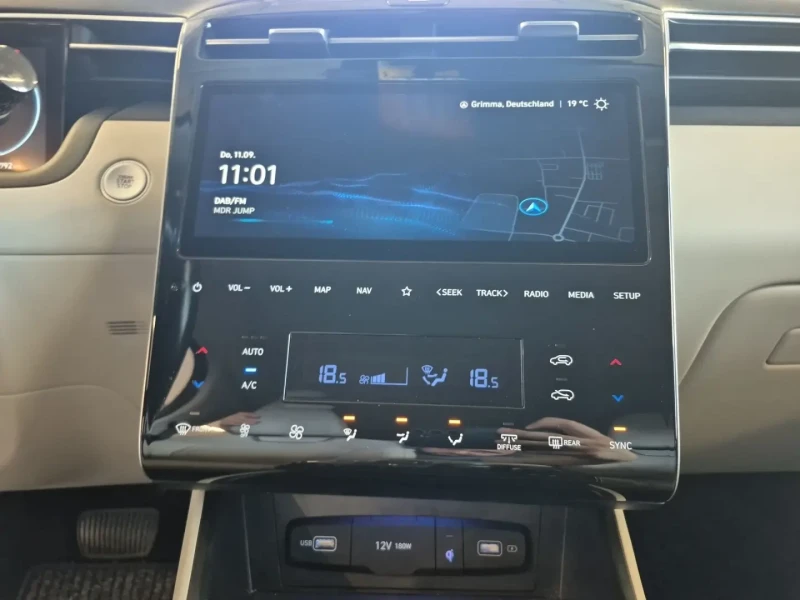 Hyundai Tucson, снимка 13 - Автомобили и джипове - 53167894