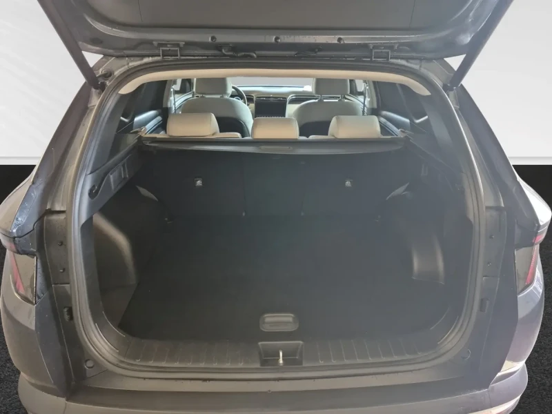 Hyundai Tucson, снимка 6 - Автомобили и джипове - 53167894