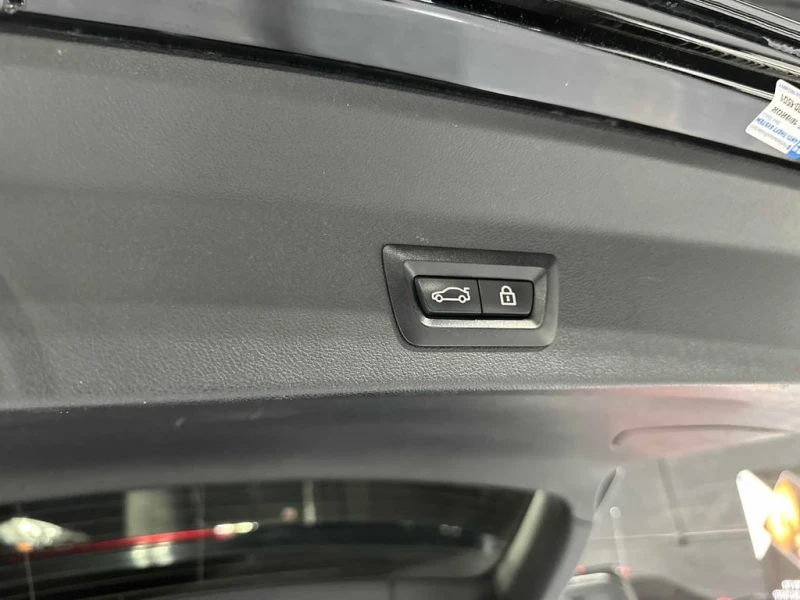 BMW X3 * xDrive30i * CARFAX * БЕЗ ПЪРВОНАЧАЛНА ВНОСКА, снимка 13 - Автомобили и джипове - 53277860