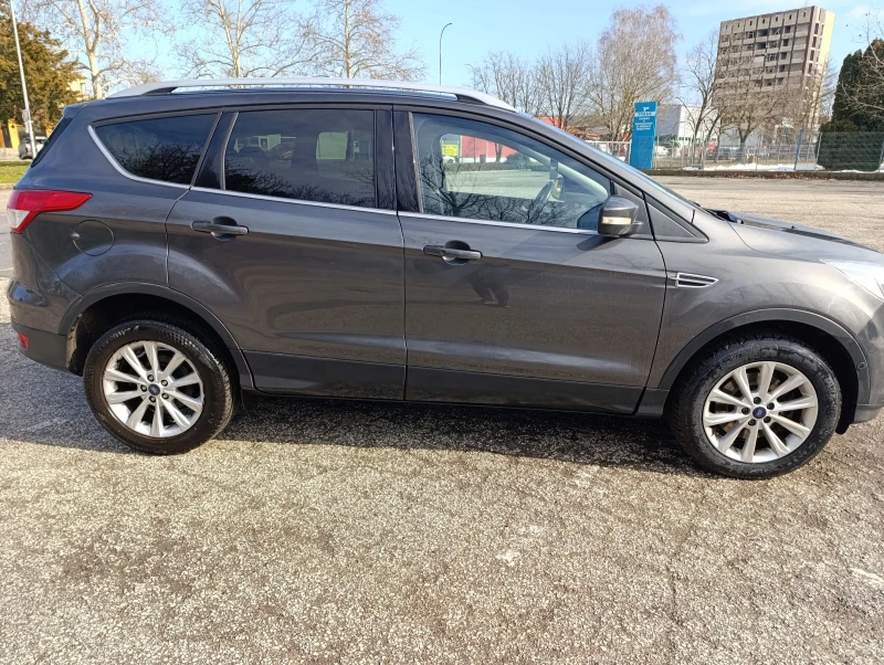 Ford Kuga, снимка 15 - Автомобили и джипове - 53393697