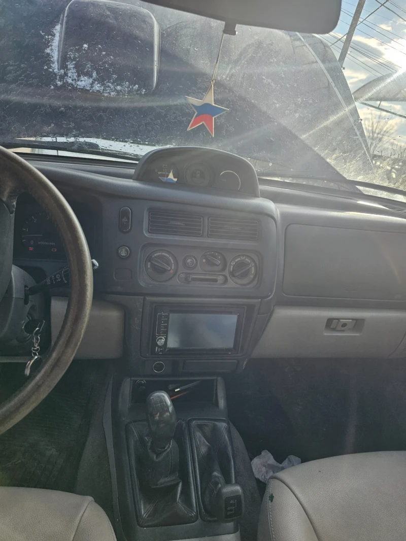 Mitsubishi Pajero sport, снимка 5 - Автомобили и джипове - 53441210