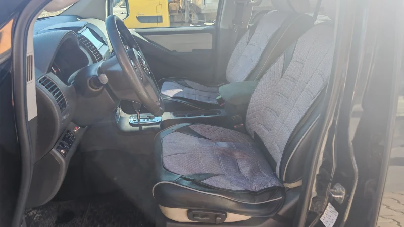 Nissan Pathfinder Platinum, снимка 14 - Автомобили и джипове - 53597084