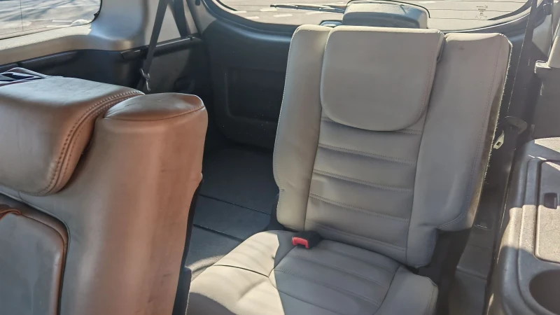 Nissan Pathfinder Platinum, снимка 9 - Автомобили и джипове - 53597084