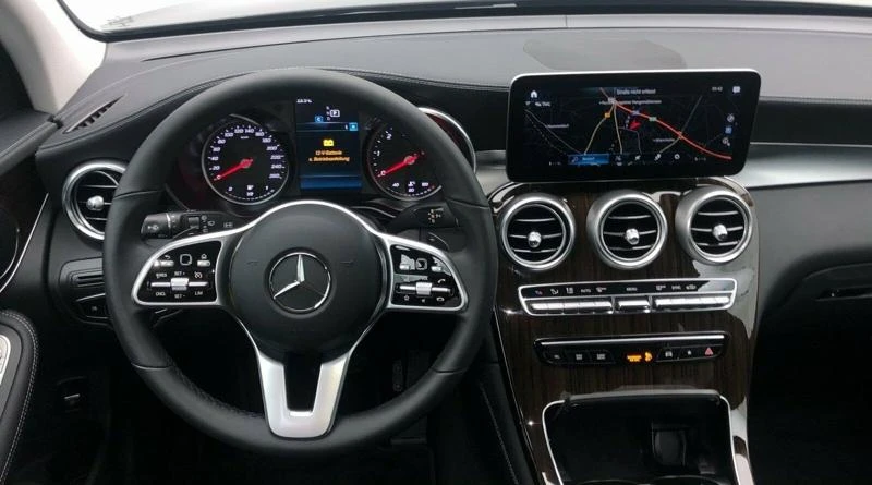 Mercedes-Benz GLC 300 d 4M , снимка 8 - Автомобили и джипове - 17658515