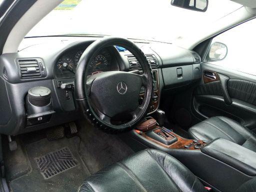 Mercedes-Benz ML 320, снимка 4 - Автомобили и джипове - 28147589