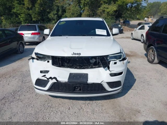 Jeep Grand cherokee High Altitude* 4x4* Distronic* Панорама* Подгрев* , снимка 5 - Автомобили и джипове - 47237404