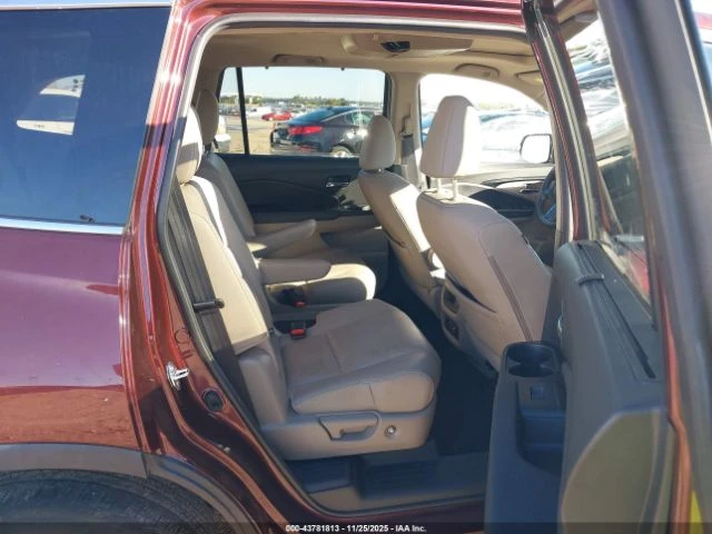 Honda Pilot 2WD TOURING 7 seats, снимка 8 - Автомобили и джипове - 53192084