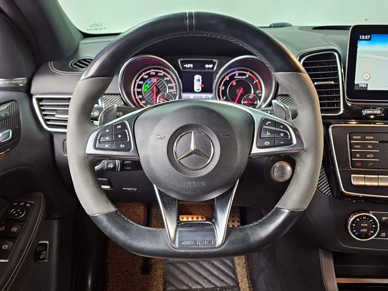 Mercedes-Benz GLE AMG GLE63 S 4MATIC Coupe| 585к.с.| ВКЛ.ТЕХНОТЕСТ, снимка 13 - Автомобили и джипове - 55217966