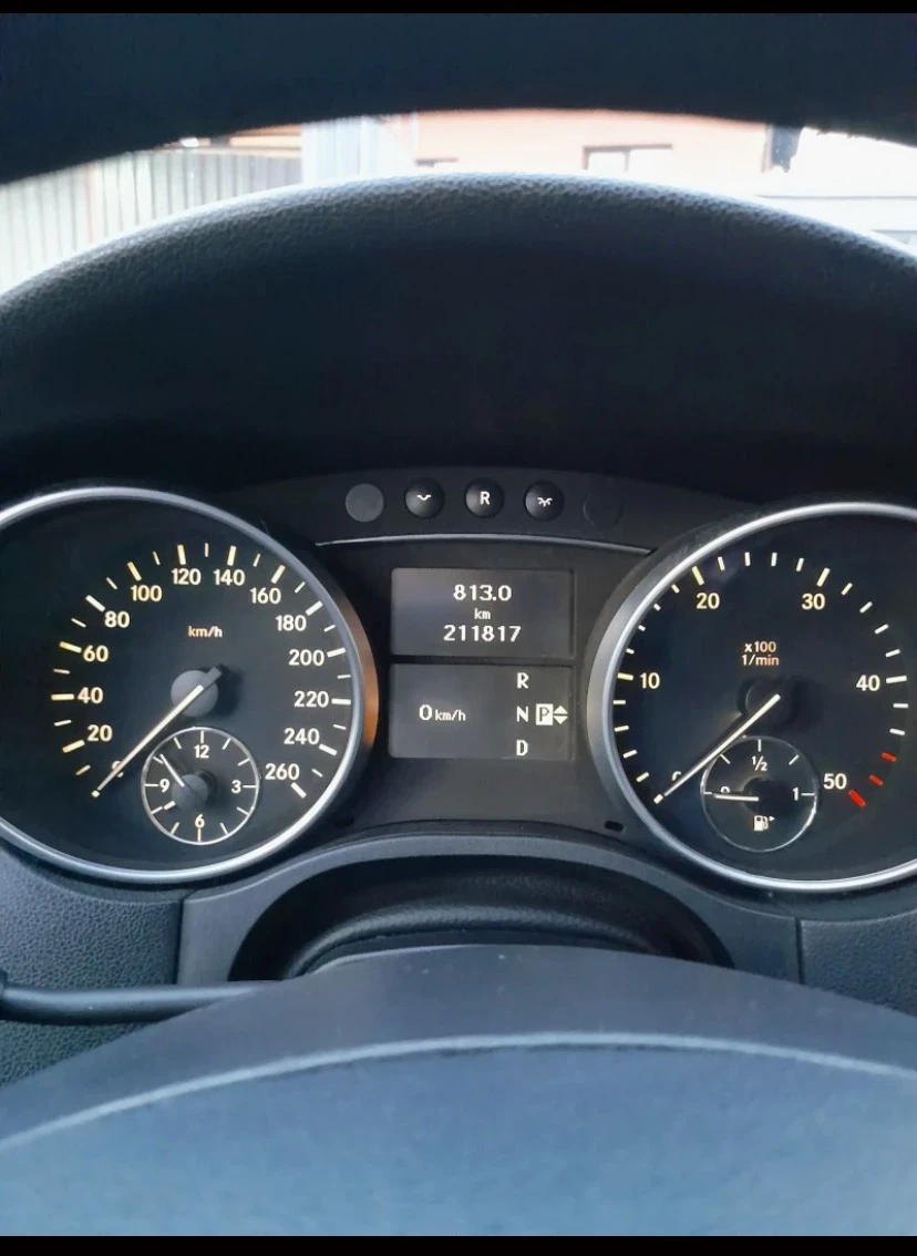 Mercedes-Benz ML 320  - изображение 6