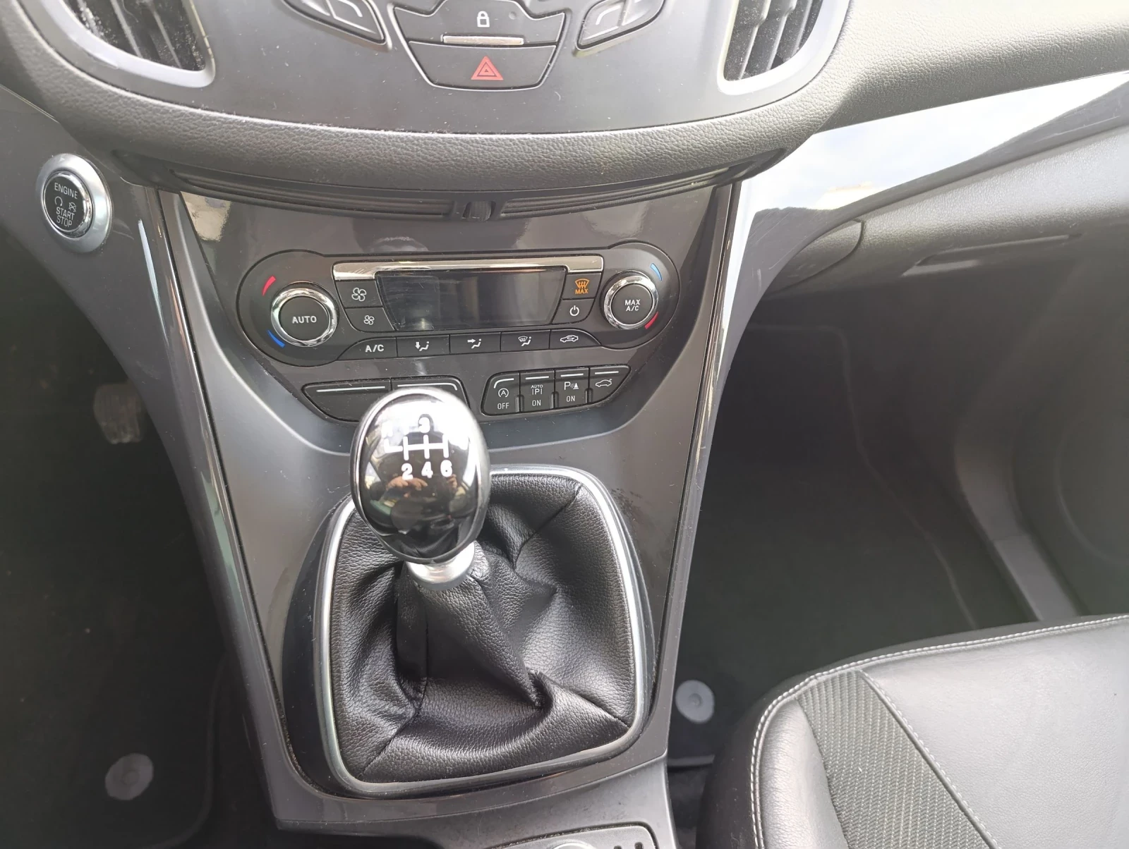 Ford Kuga  - изображение 5