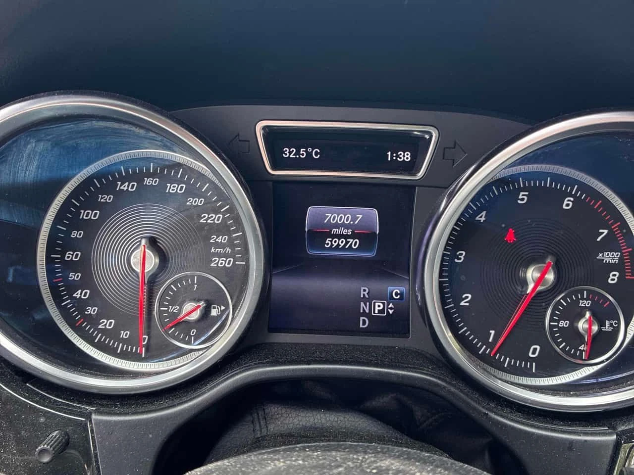 Mercedes-Benz GLE 400 | HARMAN KARDON | ПАНОРАМА | 360 | CARFAX | , снимка 8 - Автомобили и джипове - 54796572