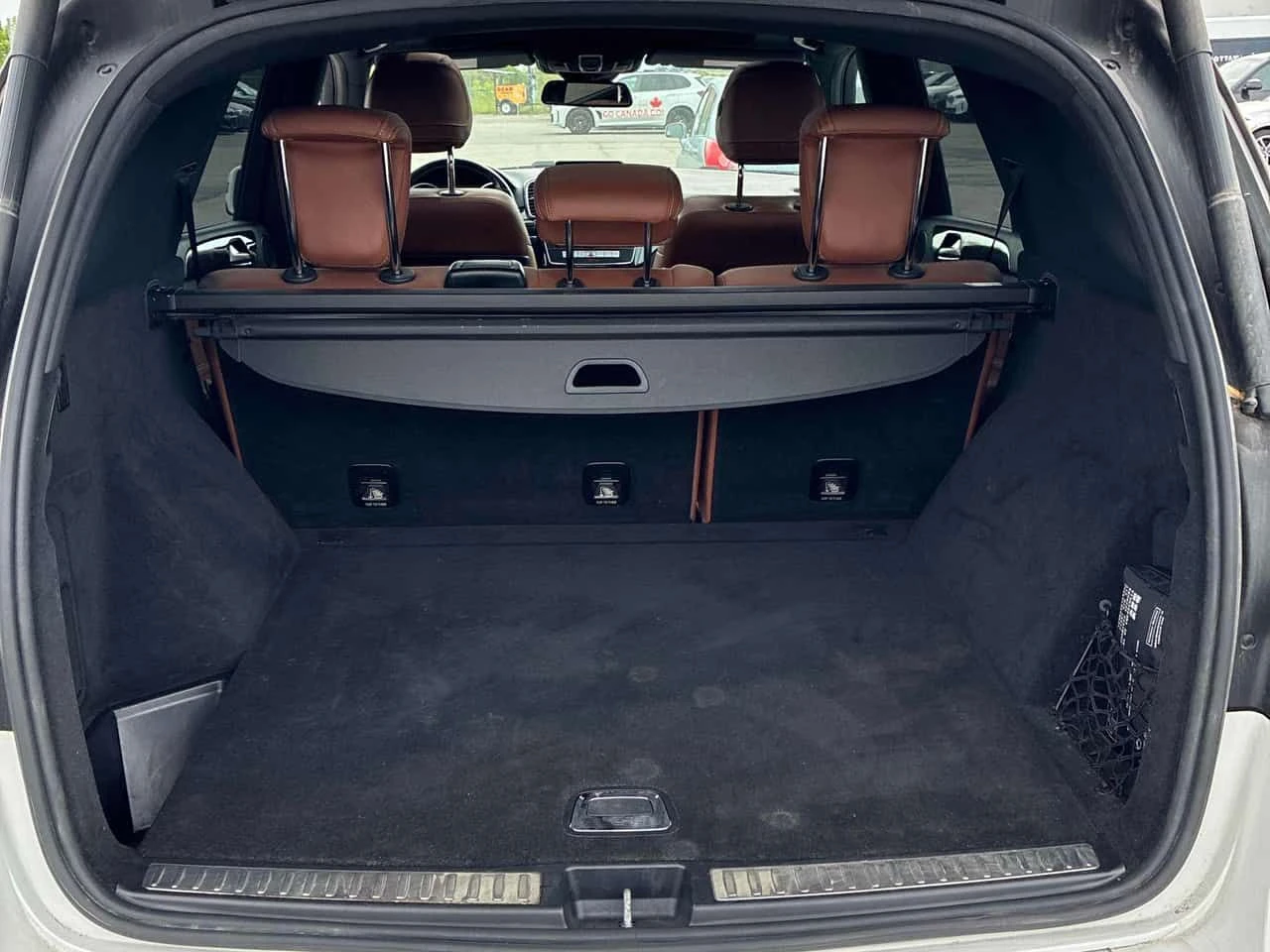 Mercedes-Benz GLE 400 | HARMAN KARDON | ПАНОРАМА | 360 | CARFAX | , снимка 15 - Автомобили и джипове - 54796572