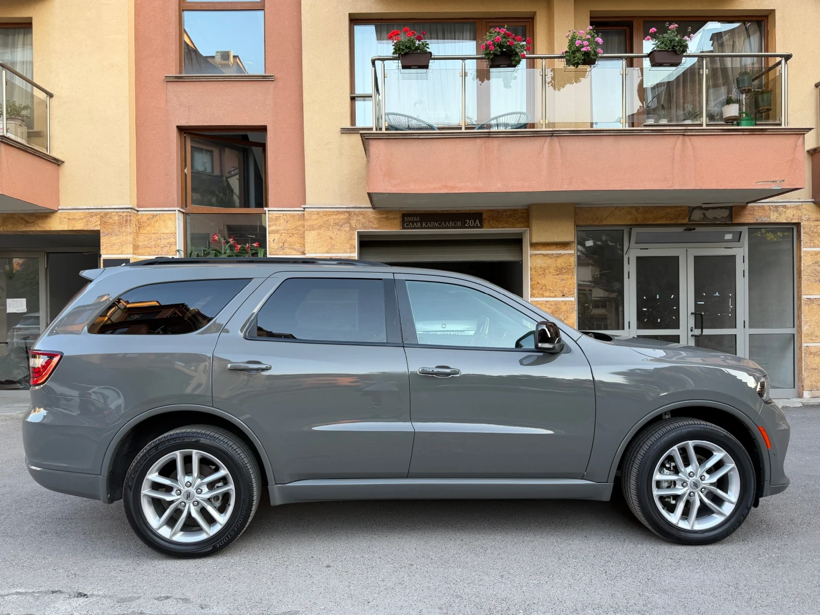 Dodge Durango GT 3.6 AWD Nardo Grey, снимка 7 - Автомобили и джипове - 55073023