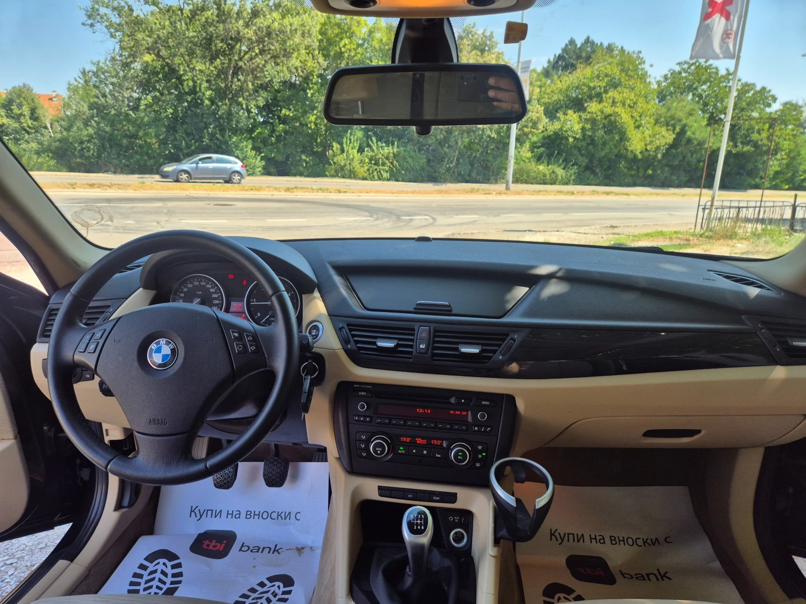 BMW X1 2.0D, XENON, снимка 12 - Автомобили и джипове - 55615296