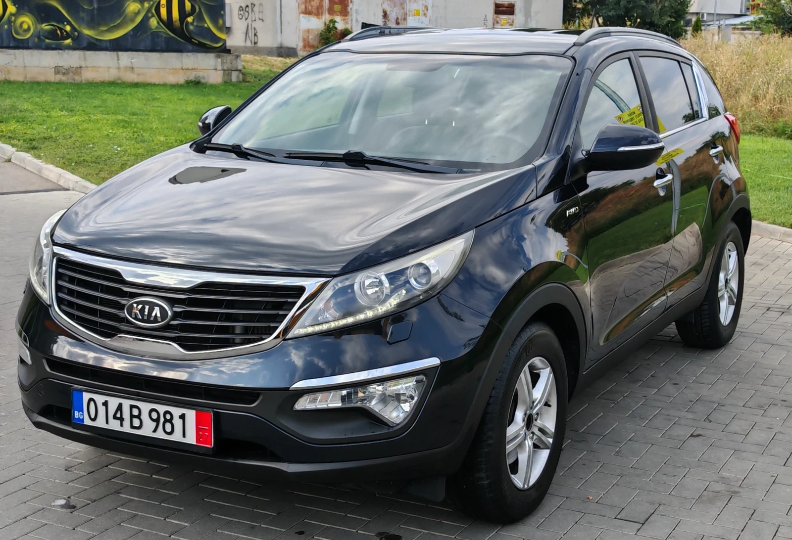 Kia Sportage 2.0CRDI 184кс АВТОМАТИК КОЖА НАВИГАЦИЯ , снимка 2 - Автомобили и джипове - 55804675