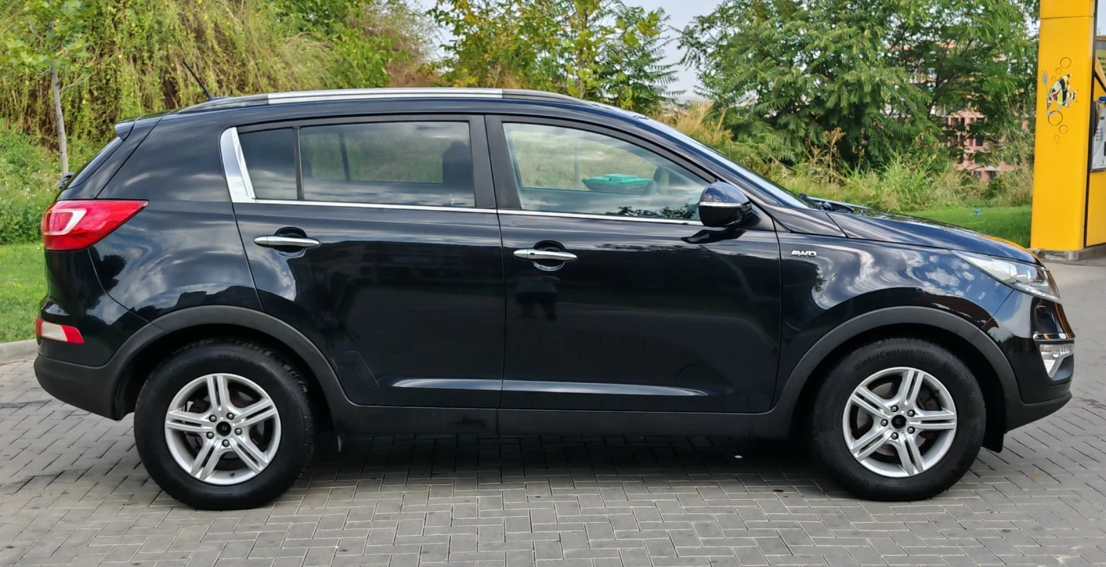 Kia Sportage 2.0CRDI 184кс АВТОМАТИК КОЖА НАВИГАЦИЯ , снимка 7 - Автомобили и джипове - 55804675