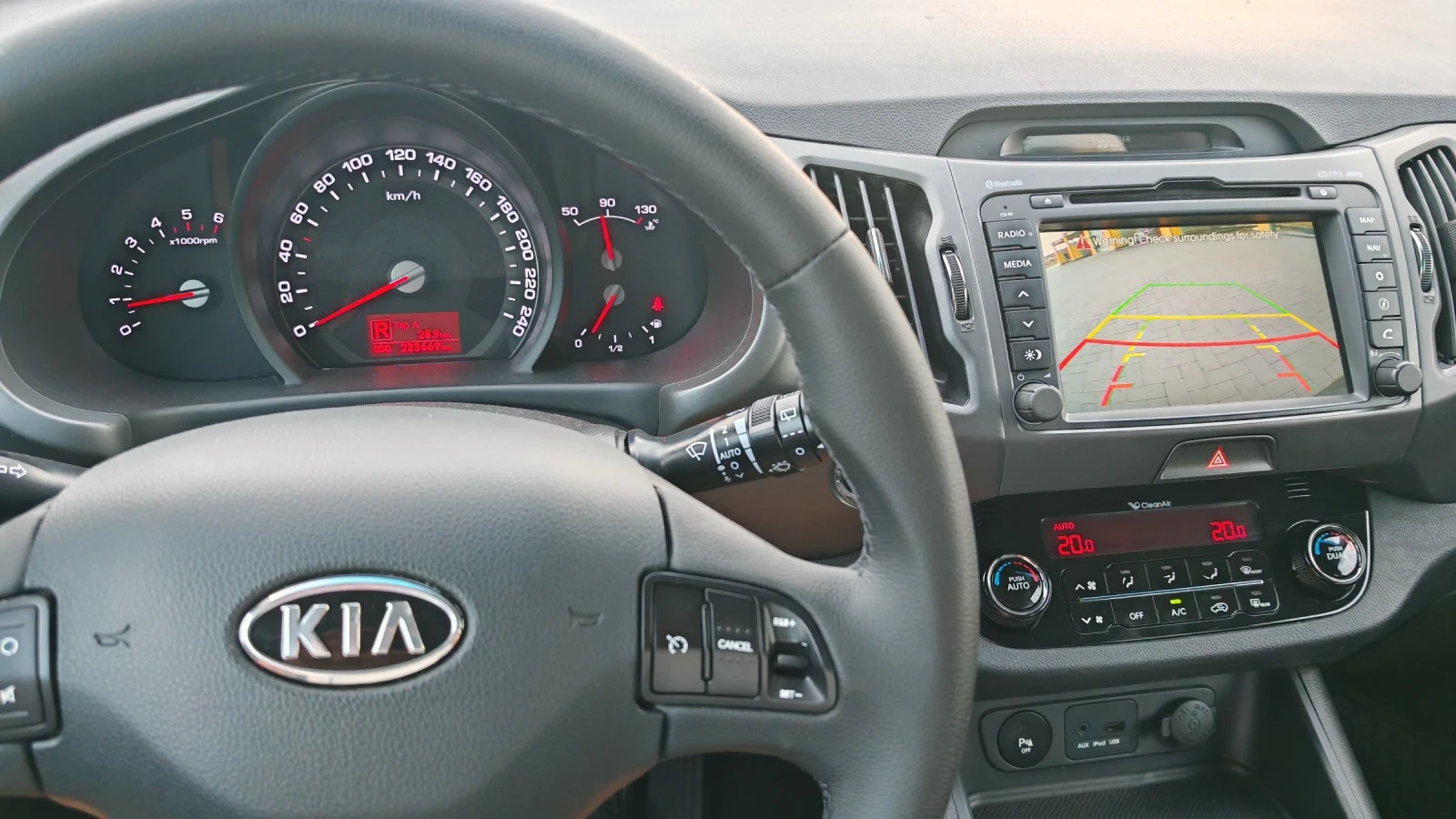 Kia Sportage 2.0CRDI 184кс АВЪОМСТИК КОЖА НАВИГАЦИЯ , снимка 9 - Автомобили и джипове - 55804675