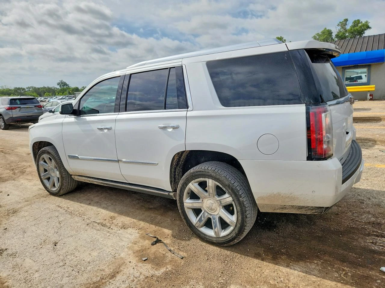 Cadillac Escalade 6.2l Premium Luxury, снимка 2 - Автомобили и джипове - 56025238