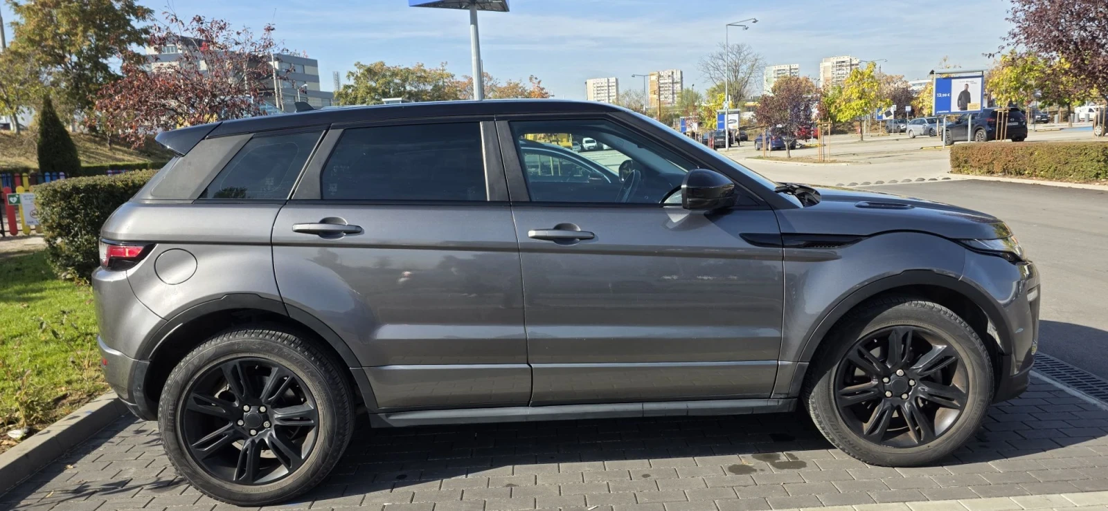 Land Rover Range Rover Evoque, снимка 5 - Автомобили и джипове - 56576619