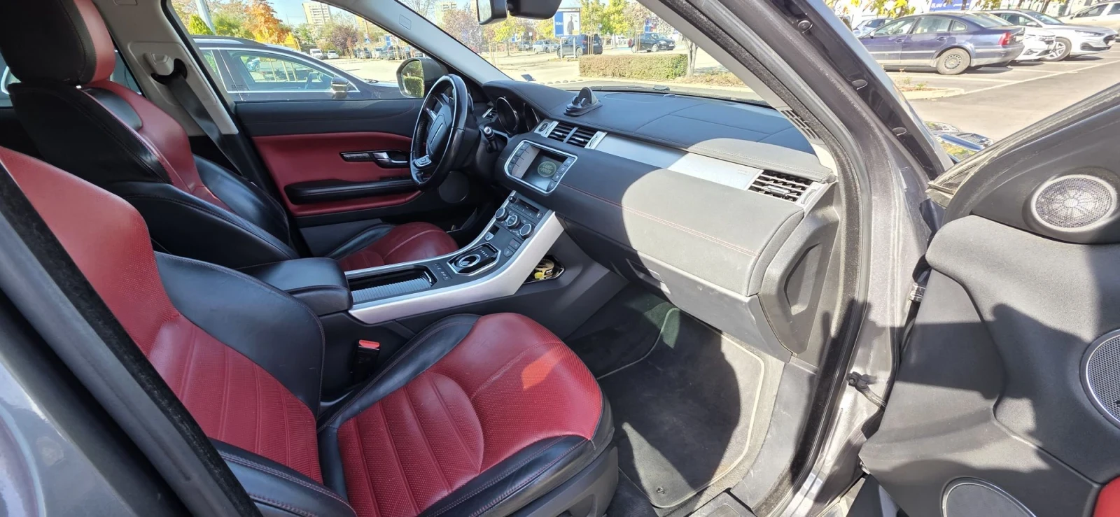 Land Rover Range Rover Evoque, снимка 10 - Автомобили и джипове - 56576619