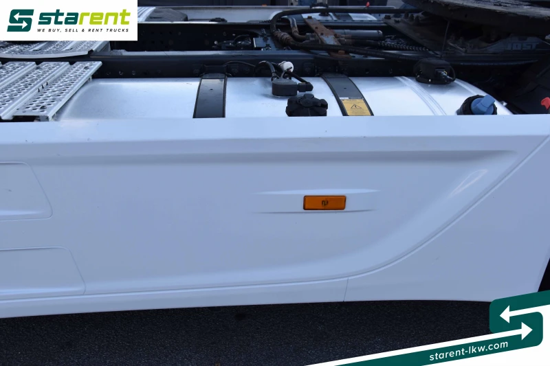 Mercedes-Benz Actros SZM25142, снимка 9 - Камиони - 52875566