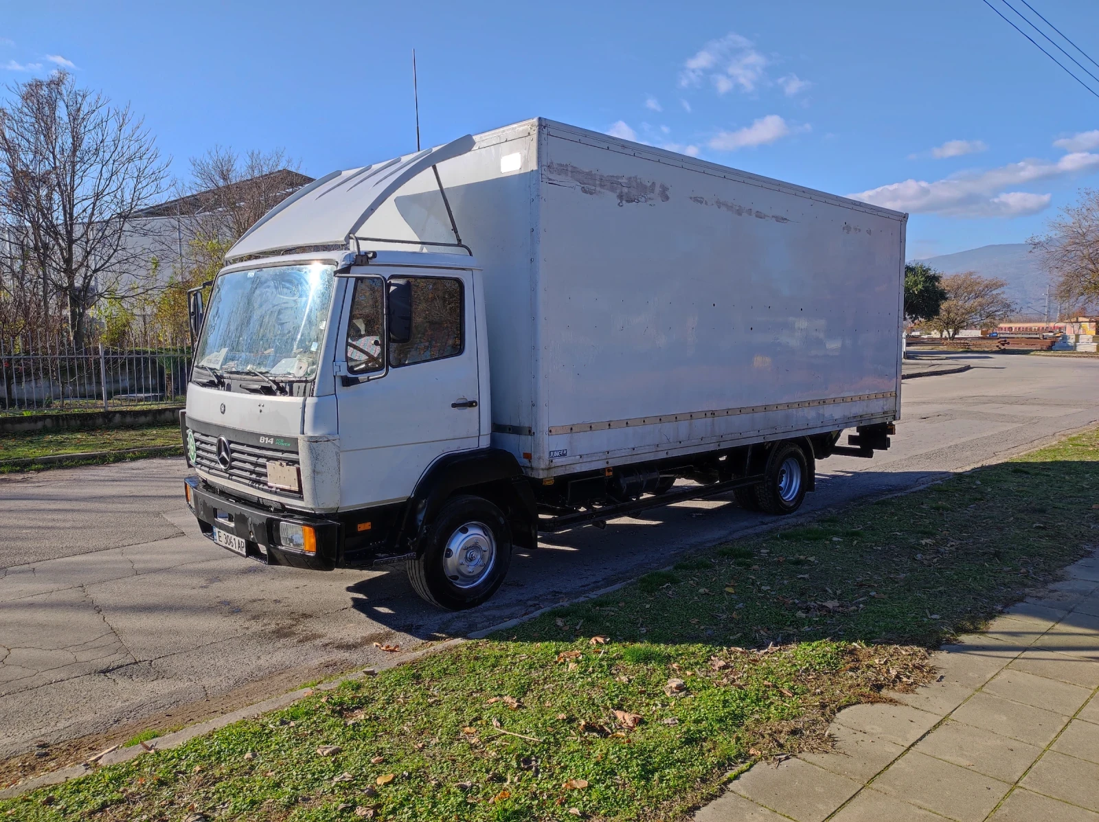 Mercedes-Benz 814  - изображение 2