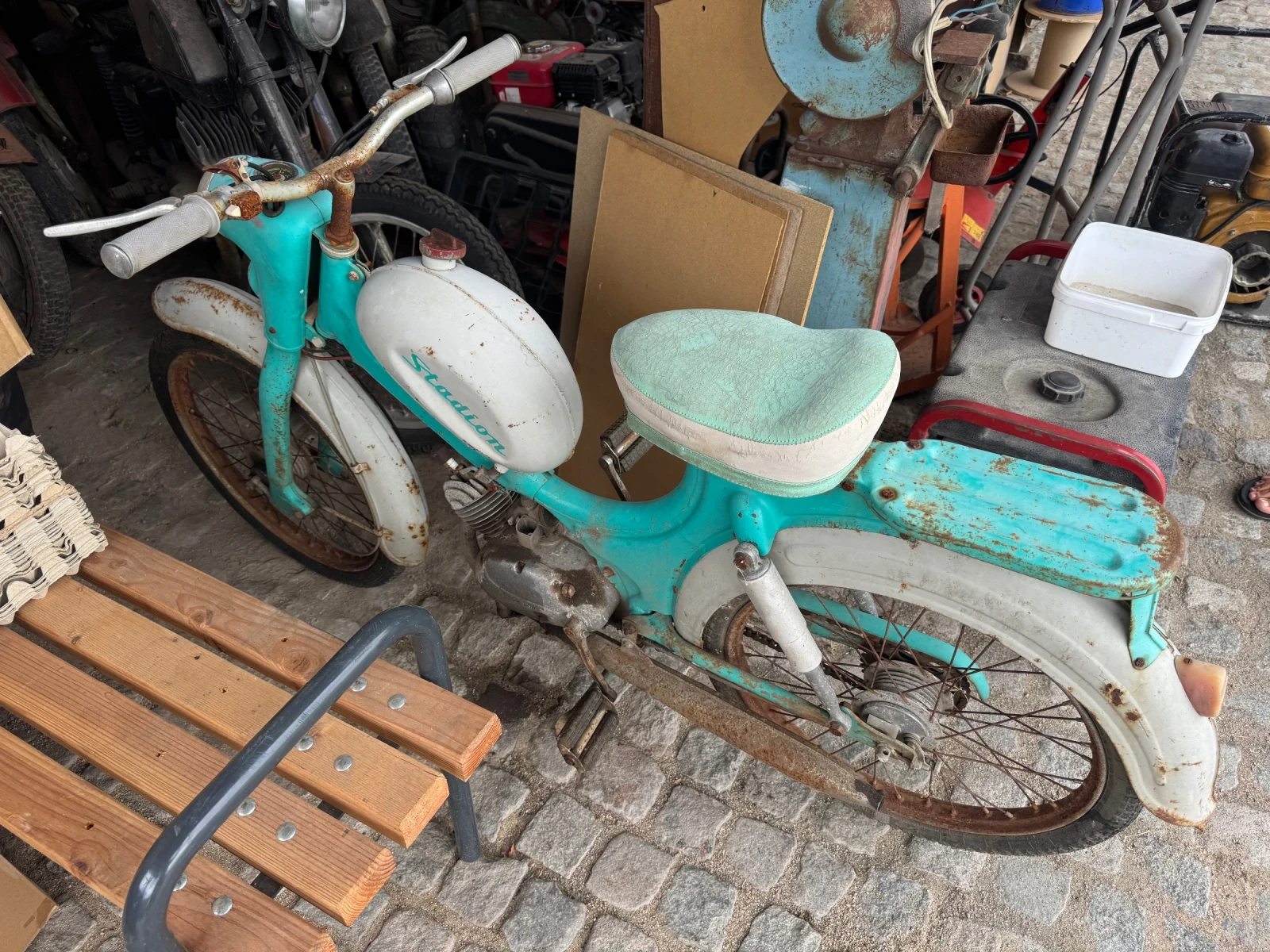 Jawa 50 Stadion 50