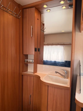 Каравана Weinsberg CaraOne 440, снимка 12