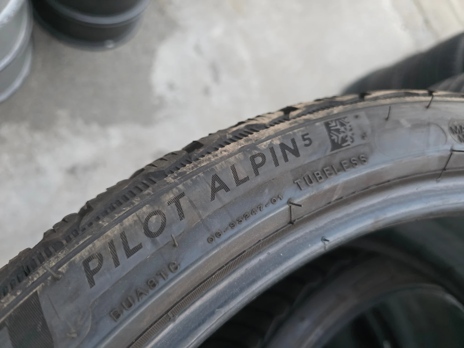  255/35R21 | Mobile.bg   8