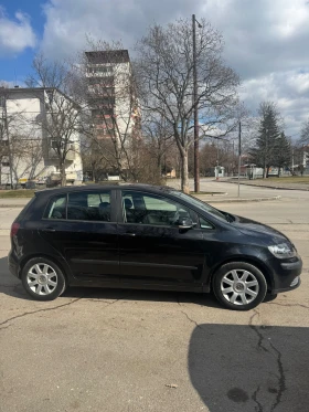 VW Golf Plus Регистрирана обслужена, снимка 2