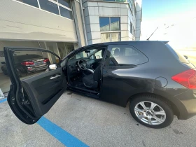 Обява за продажба на Toyota Auris 1.4 D4D ~6 360 лв. - изображение 4