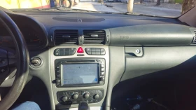 Mercedes-Benz C 200, снимка 8