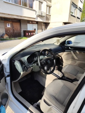 Skoda Octavia 2.0 TDI, BMM - 3700 € / 7236.57 лв. - 12414327 4