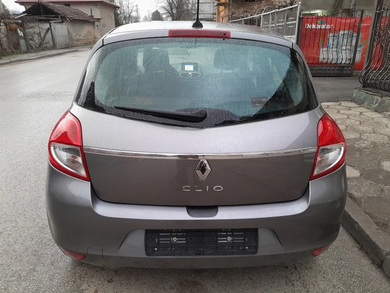 Renault Clio 1.2i ГАЗ, снимка 4 - Автомобили и джипове - 43887338