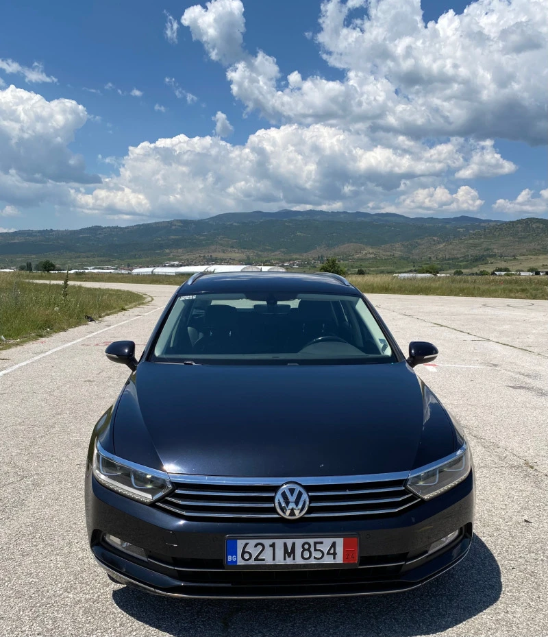 VW Passat, снимка 1 - Автомобили и джипове - 47387326