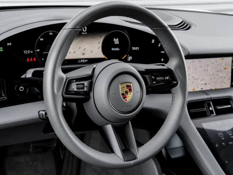 Porsche Taycan 4 S, снимка 7 - Автомобили и джипове - 45945611