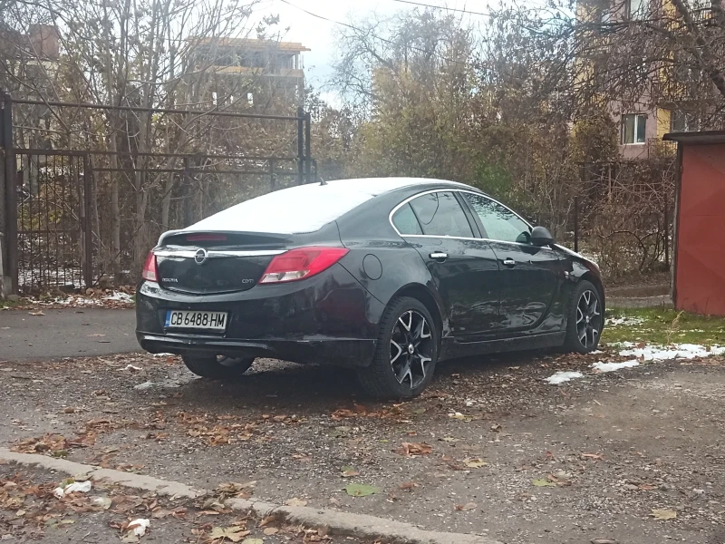 Opel Insignia, снимка 1 - Автомобили и джипове - 48095965