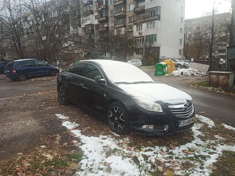 Opel Insignia, снимка 9 - Автомобили и джипове - 48095965