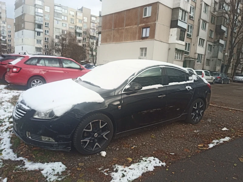 Opel Insignia, снимка 8 - Автомобили и джипове - 48095965