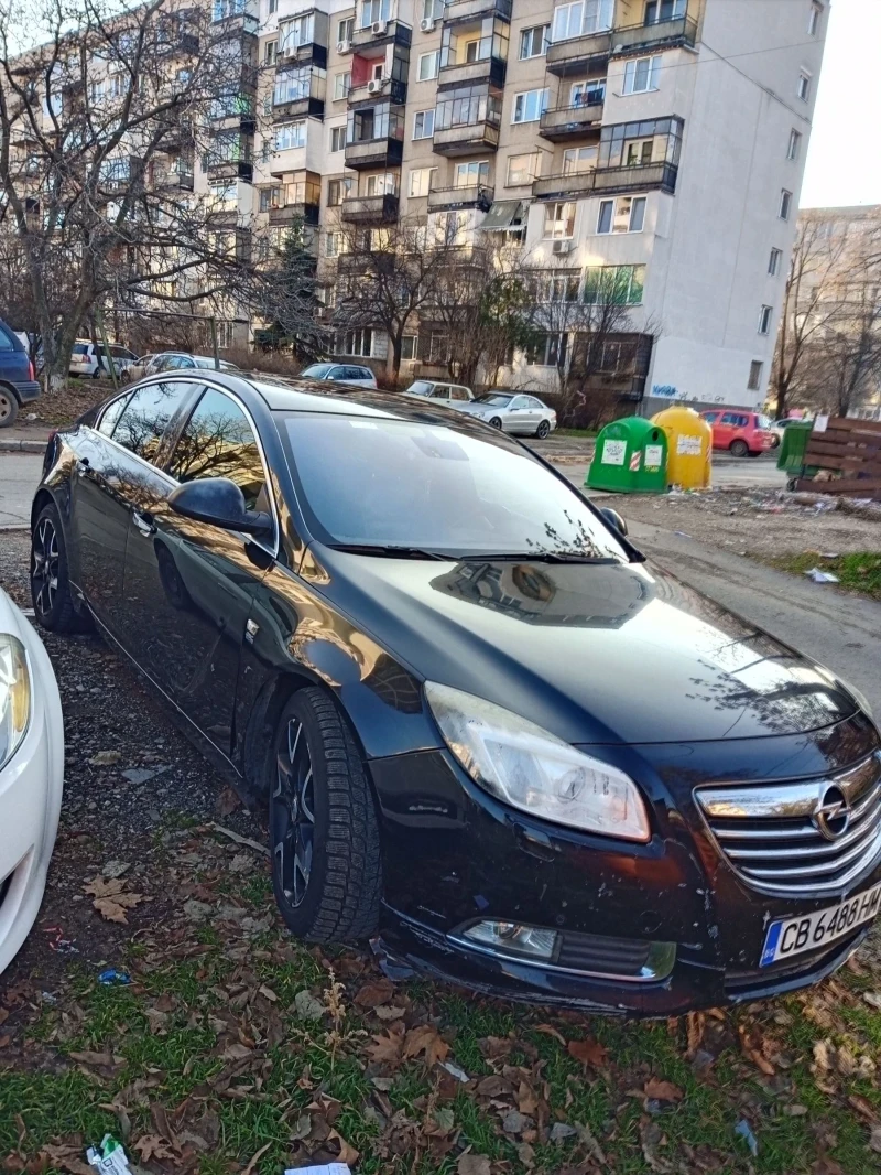 Opel Insignia, снимка 2 - Автомобили и джипове - 48095965