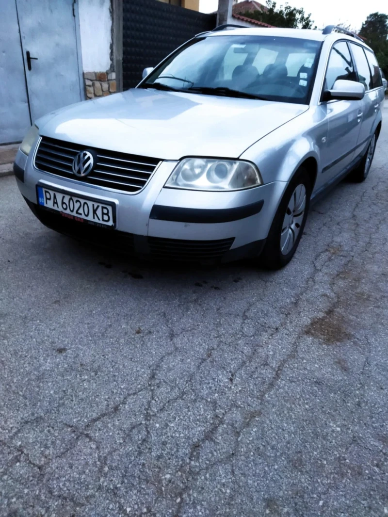 VW Passat, снимка 1 - Автомобили и джипове - 48228066