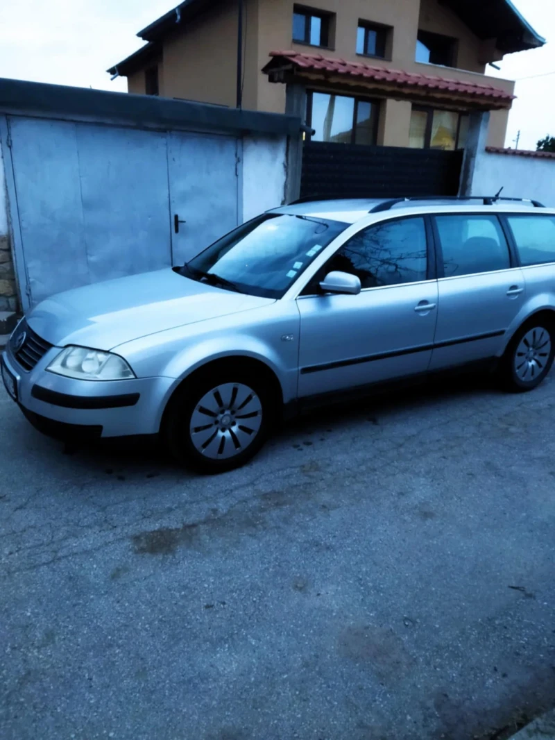 VW Passat, снимка 4 - Автомобили и джипове - 48228066